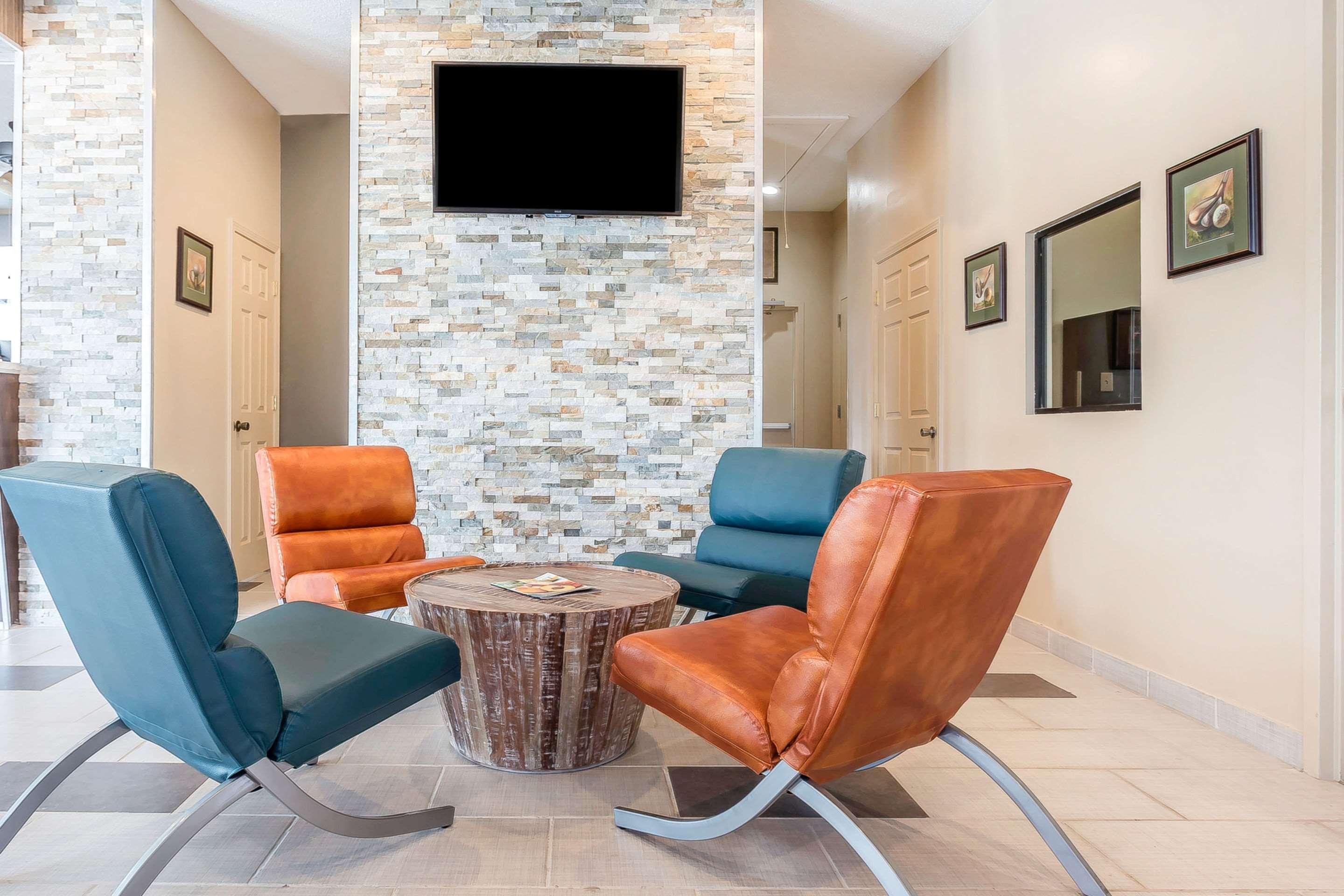 Quality Inn Aberdeen Экстерьер фото